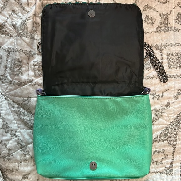 The Little Mermaid scaled crossbody purse - Picture 2 of 4